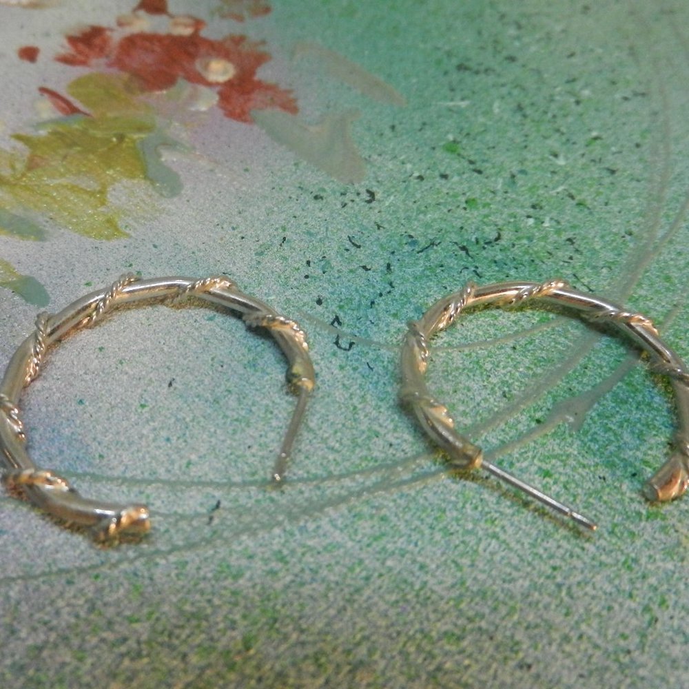 VTG silver pierced hoop earrings silver tone elegant dressy classic circlet glam - Picture 5 of 10